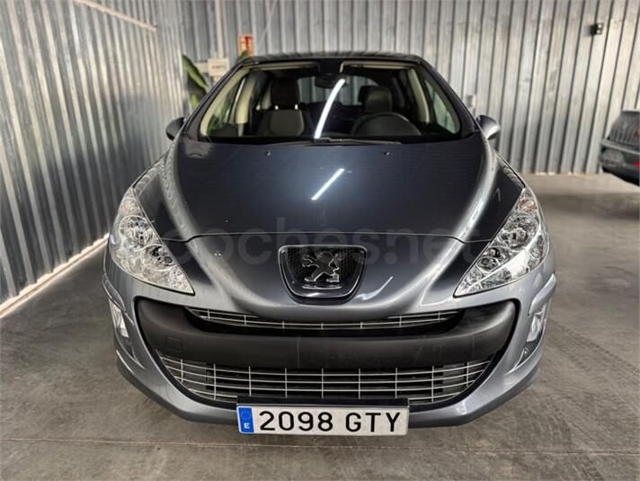 PEUGEOT 308 Premium 1.6 HDI 112 FAP