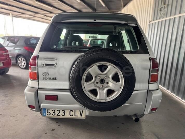 TOYOTA Rav4 2.0 D4D Sol 4X4